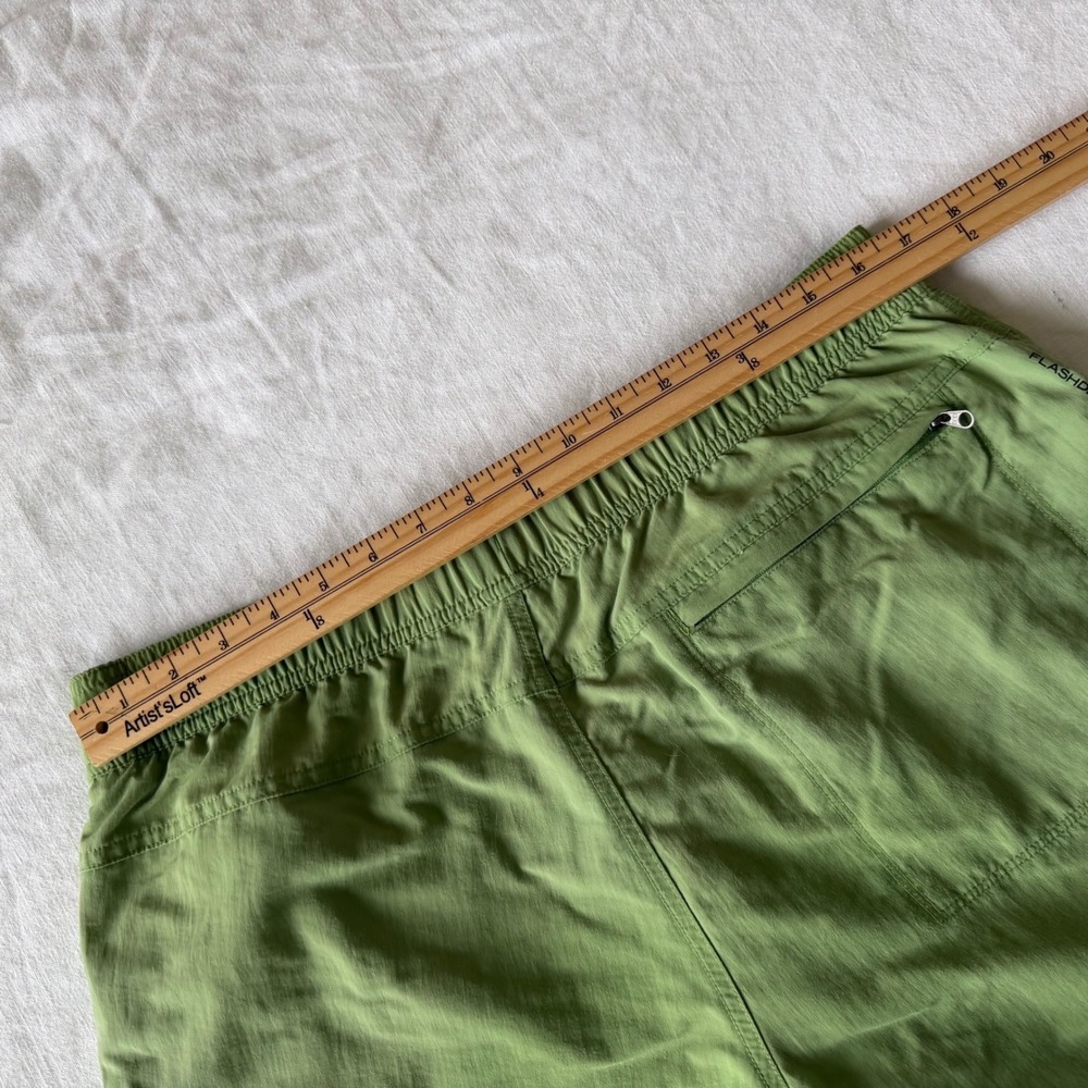 The North Face Mens Class V Water Shorts Green FlashDry Mesh Lined Large L - Picture 3 of 8
